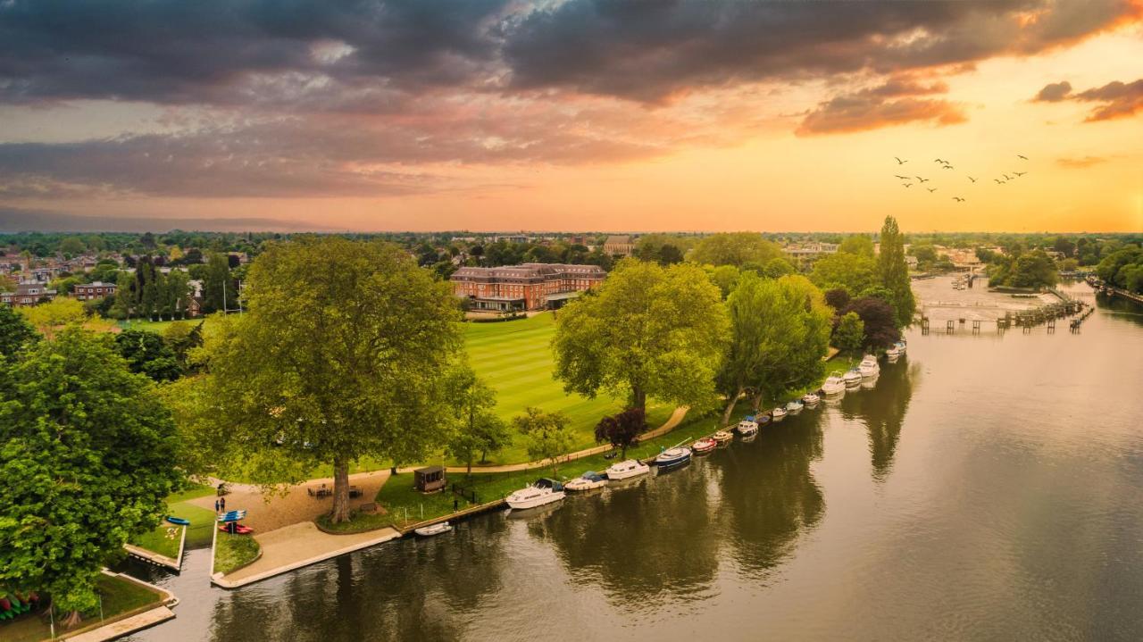 The Lensbury Resort Teddington Esterno foto